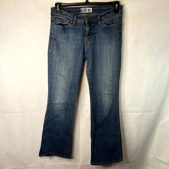 Levis Signature Modern Bootcut Jeans Size 8 - Picture 9 of 10
